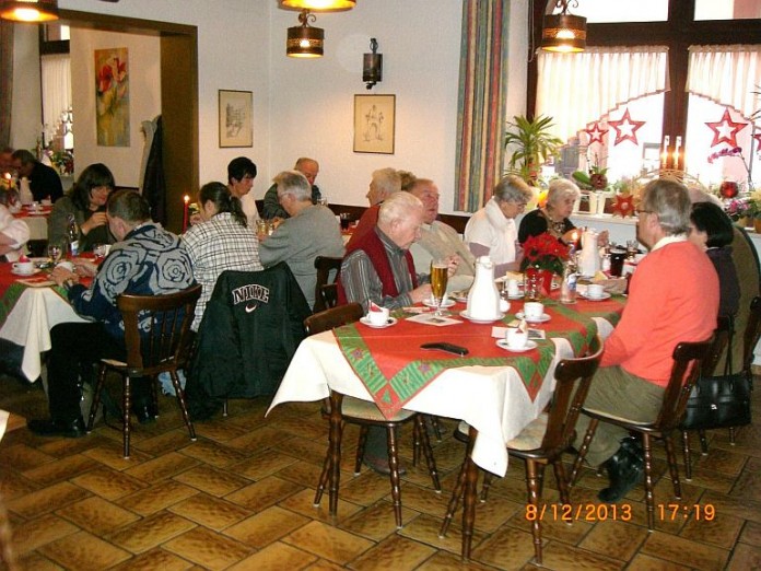 Foto von der Weihnachts- und Abschlussfeier des VDK Elmstein-Iggelbach